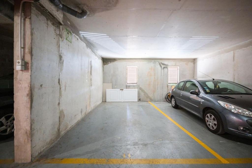 La Julia - Calme - Spacieux - Parking Prive - Climatisation Apartamento
