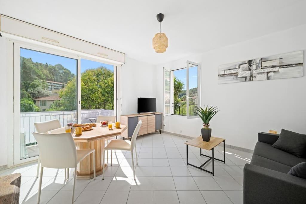Apartment La Julia - Calme - Spacieux - Parking Prive - Climatisation *